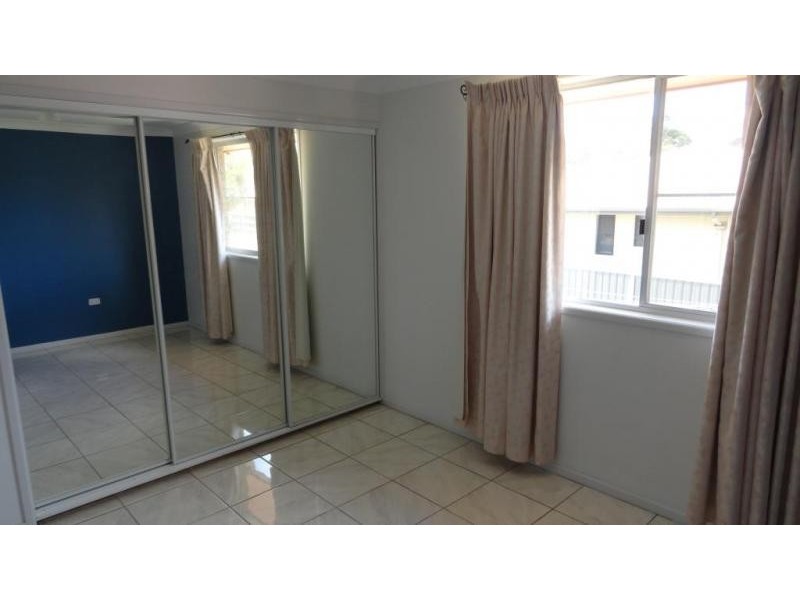 4/128 CURZON STREET, Rangeville QLD 4350