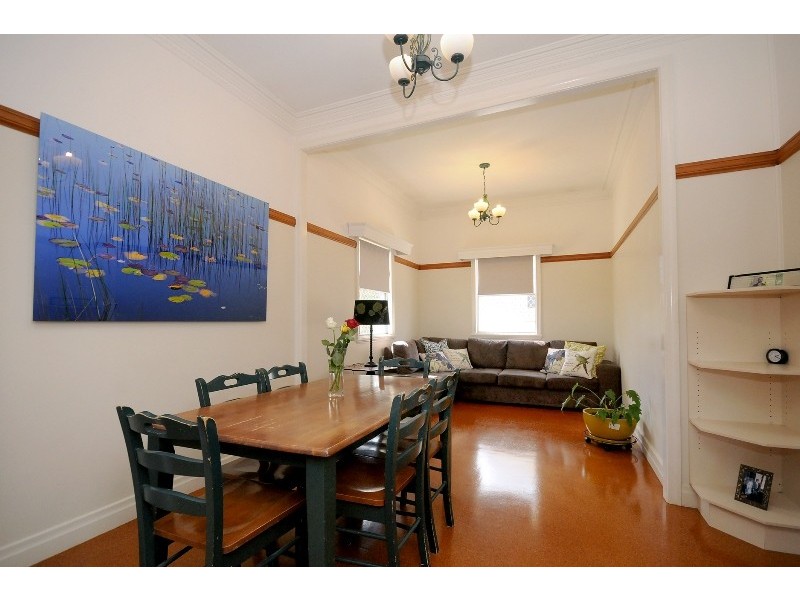 9 Vacy Street, Newtown QLD 4350