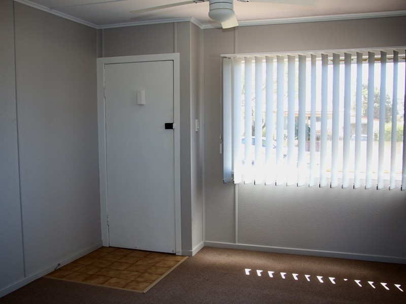 2 Canberra Street, Harristown QLD 4350