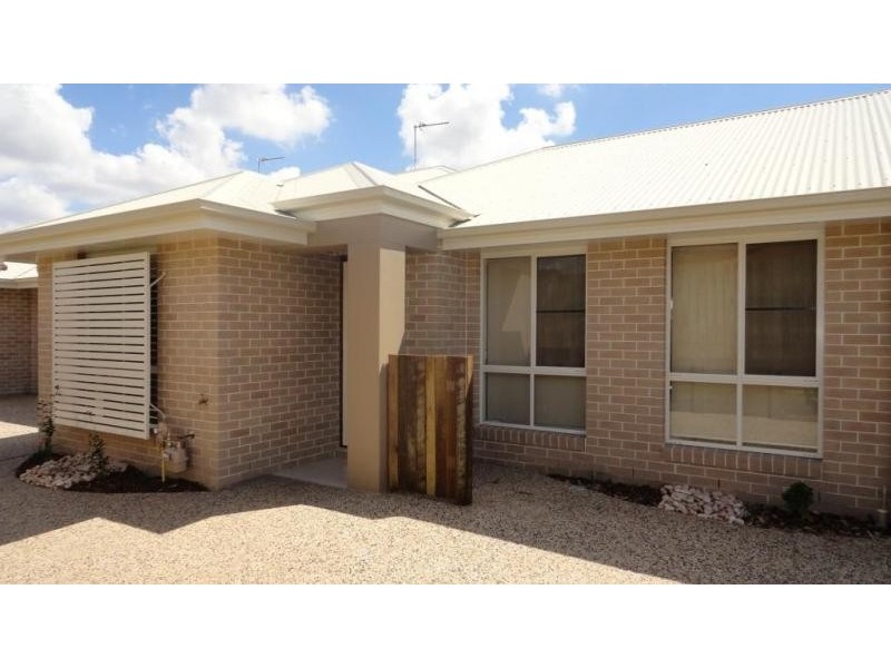 4/13 OCEAN STREET, Rangeville QLD 4350