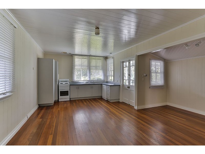 141 Perth Street, South Toowoomba QLD 4350