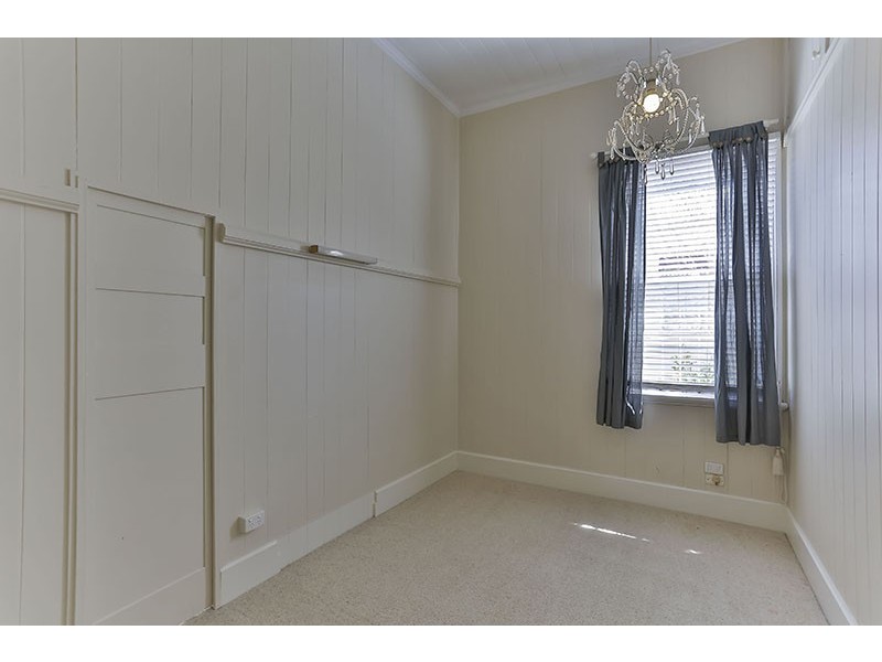 141 Perth Street, South Toowoomba QLD 4350