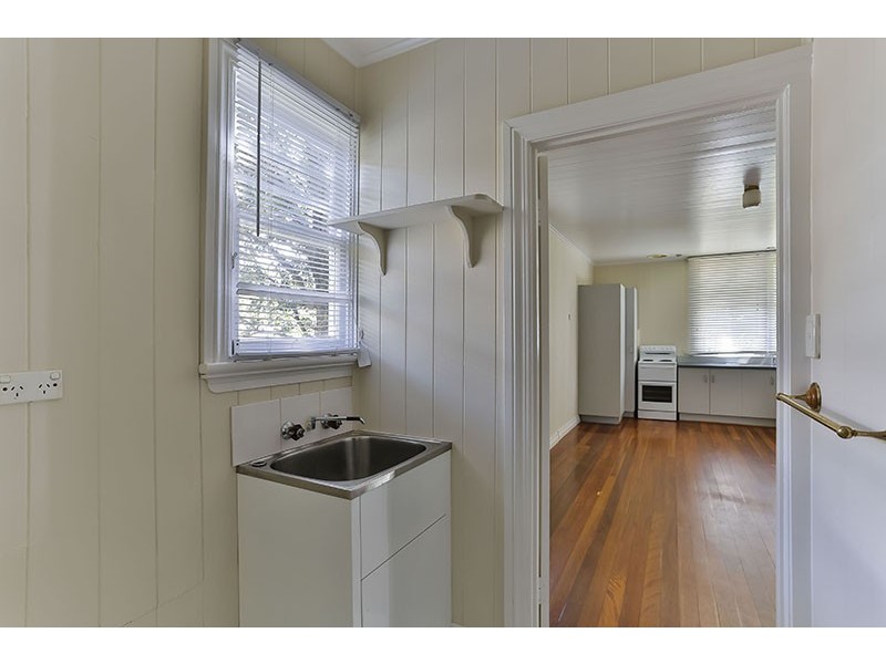 141 Perth Street, South Toowoomba QLD 4350