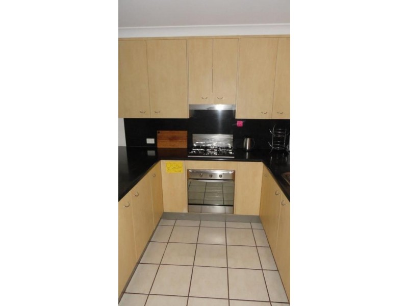 7/73 JELLICOE STREET, Mount Lofty QLD 4350