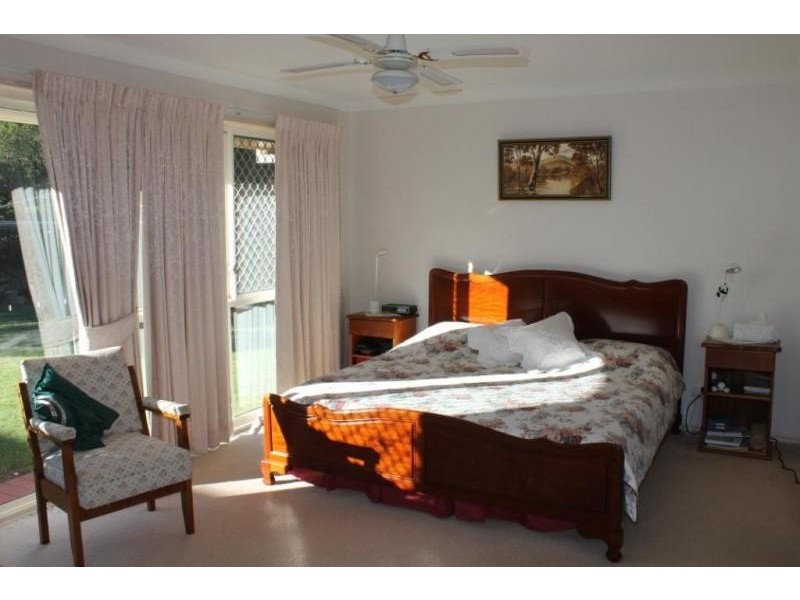 14 WINDEMERE TERRACE, Mount Lofty QLD 4350