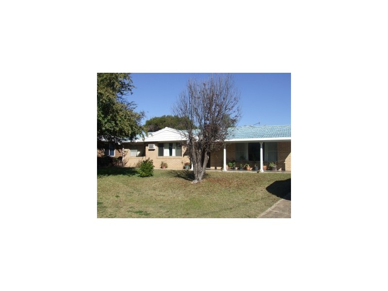 112 Greenbah Rd, Moree NSW 2400