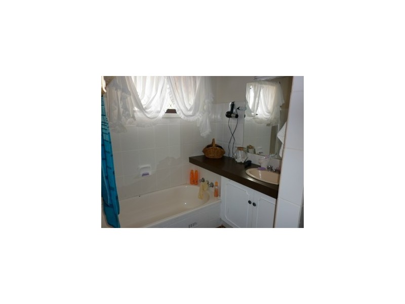 6 Florence Street, Moree NSW 2400