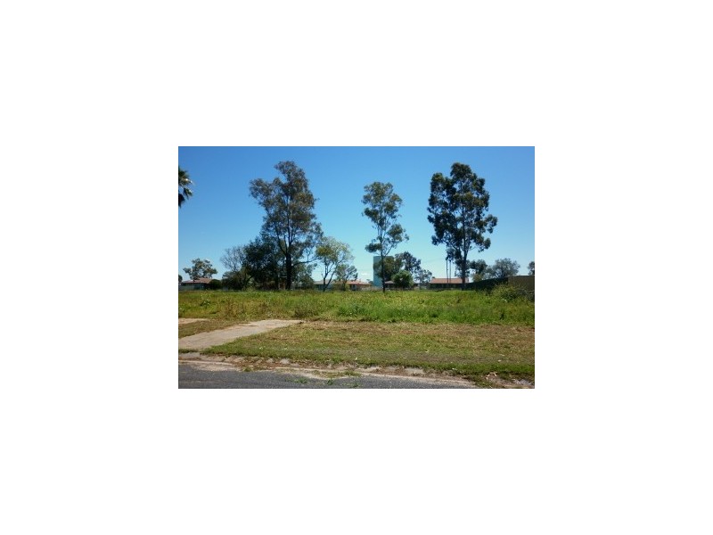 37 Birrawee Place, Moree NSW 2400