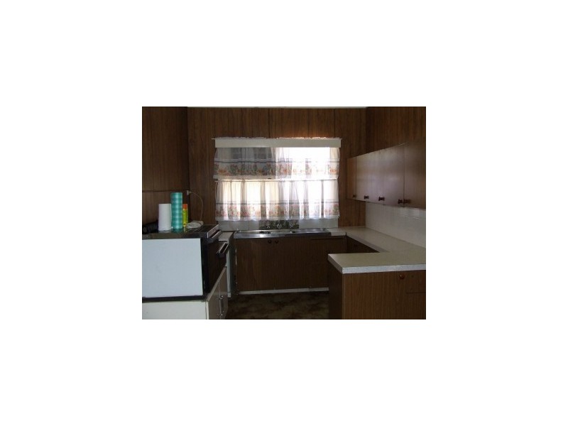 61 Dover Street, Moree NSW 2400