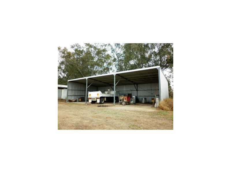 1 River Road, Yarraman NSW 2400