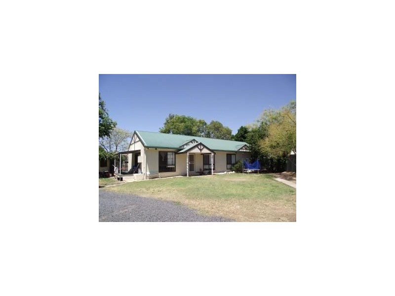 63 Jacaranda Drive, Moree NSW 2400