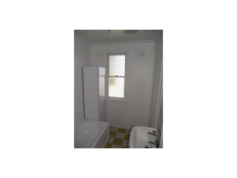 6 Cooee Street, Moree NSW 2400