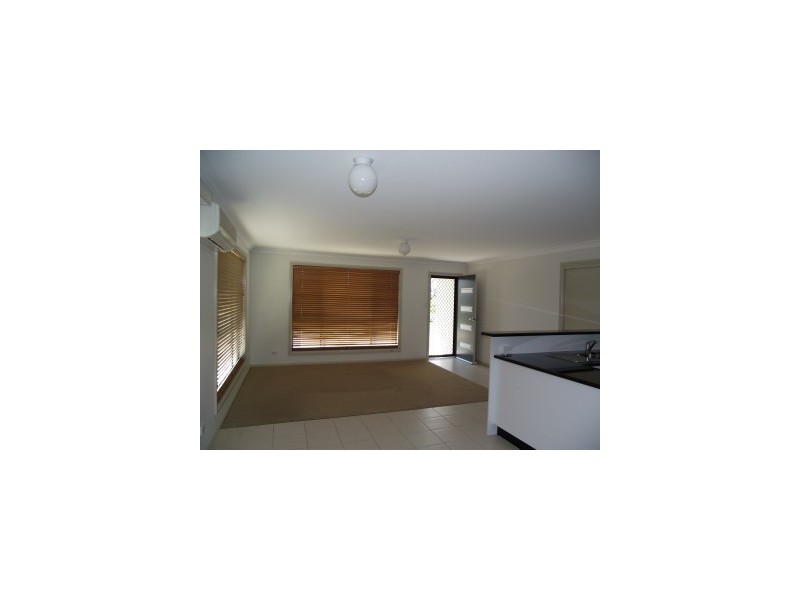 2/31 Bohenia Crescent, Moree NSW 2400