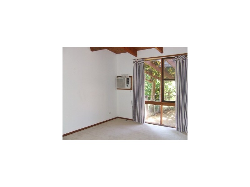 8 Myall Place, Moree NSW 2400