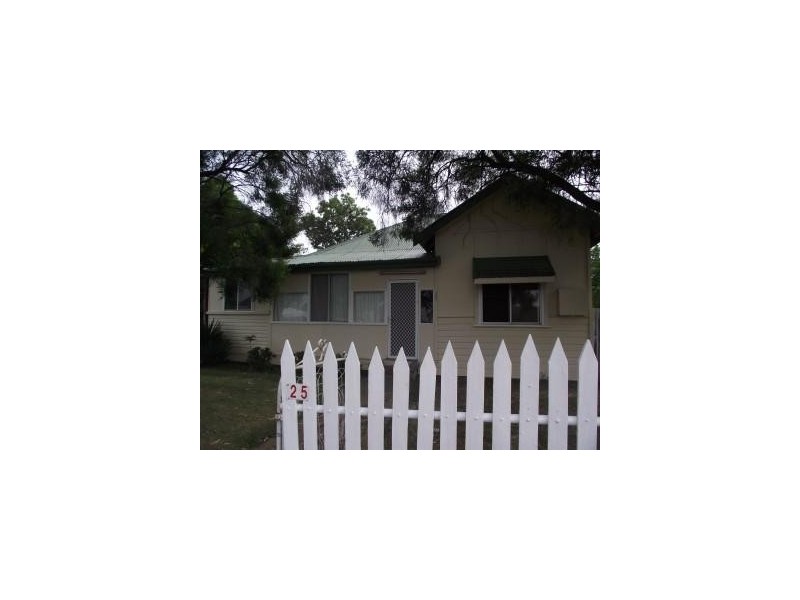 25 Gwydir Street, Moree NSW 2400