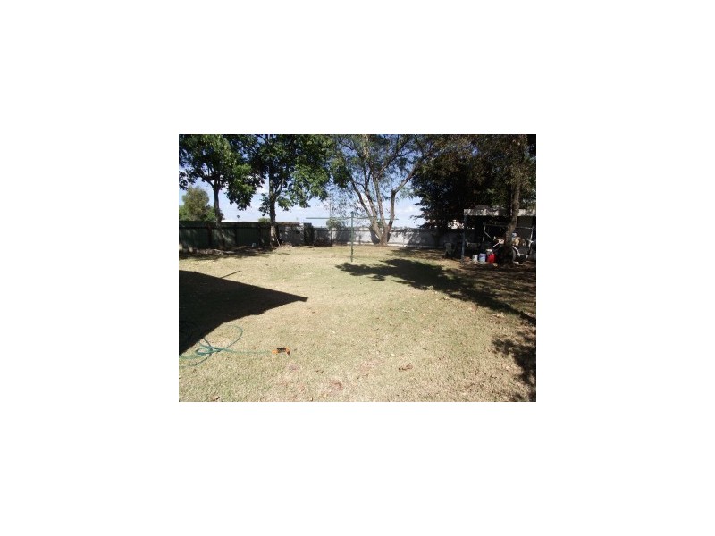 25 Barwon Ave, Moree NSW 2400