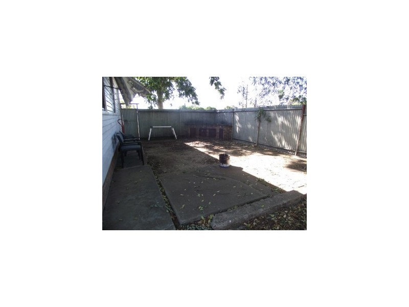 25 Barwon Ave, Moree NSW 2400