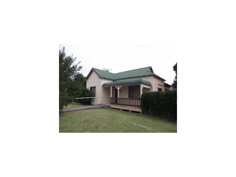 27 Gwydir Street, Moree NSW 2400