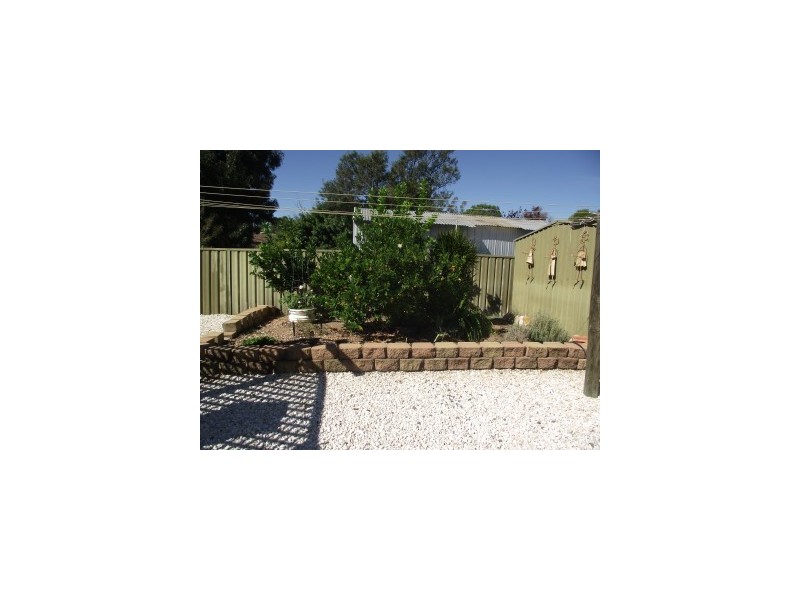 4 Helensvale Avenue, Moree NSW 2400