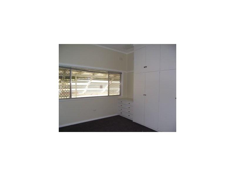 30 Iris Street, Moree NSW 2400