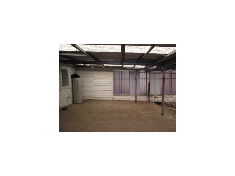 30 Iris Street, Moree NSW 2400