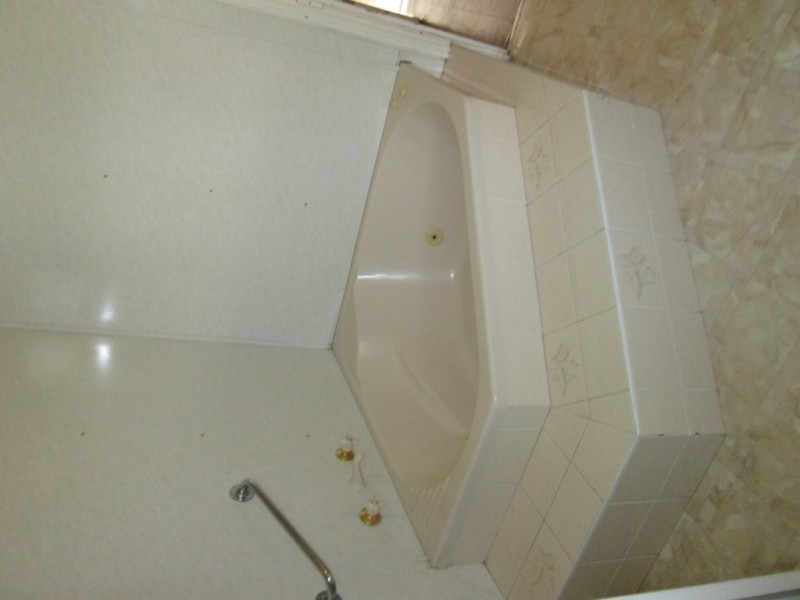 27 Oak, Moree NSW 2400