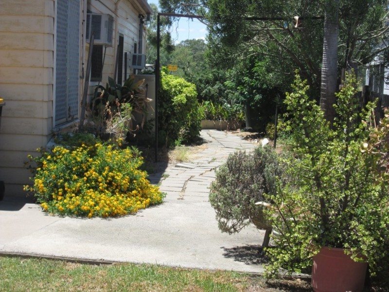 27 Oak, Moree NSW 2400