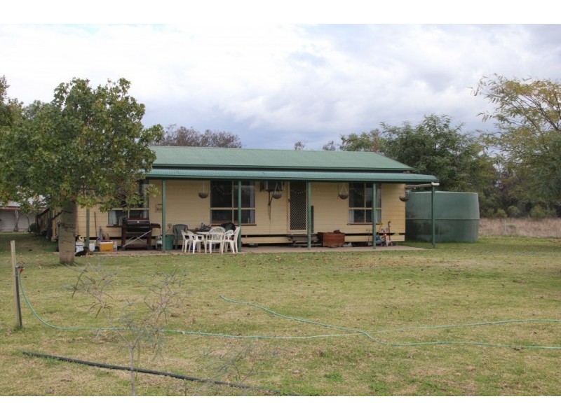 1 Mungindi Road, Thallon QLD 4497