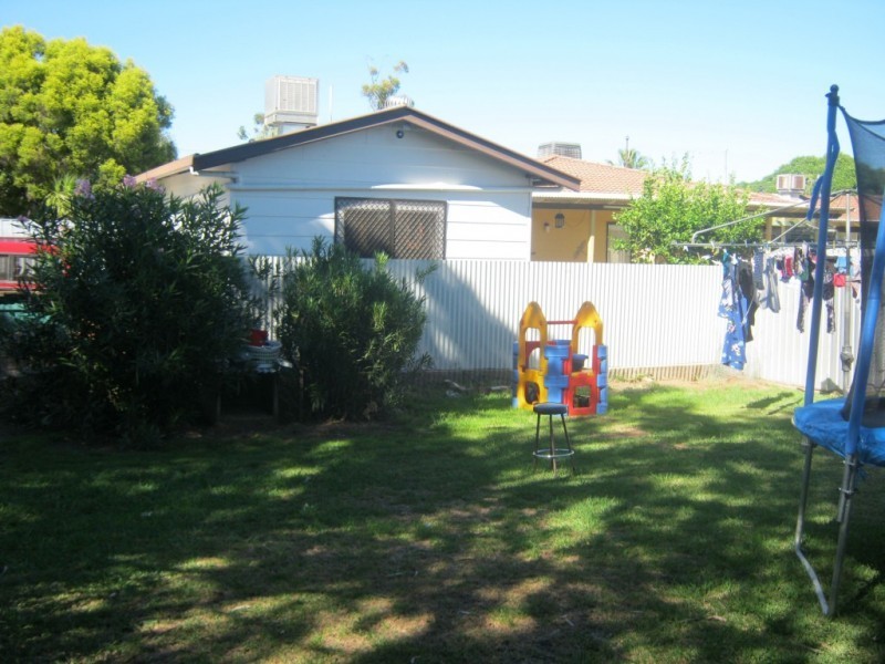 17 Delander Crescent, Moree NSW 2400