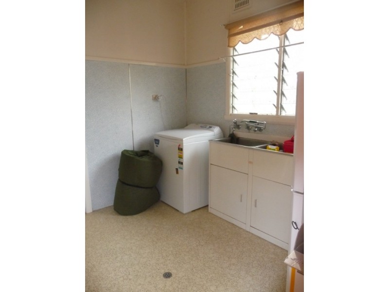 8 Lorna Rae Avenue, Moree NSW 2400