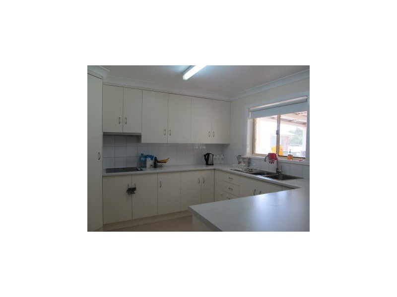 4 Callaille Avenue, Moree NSW 2400