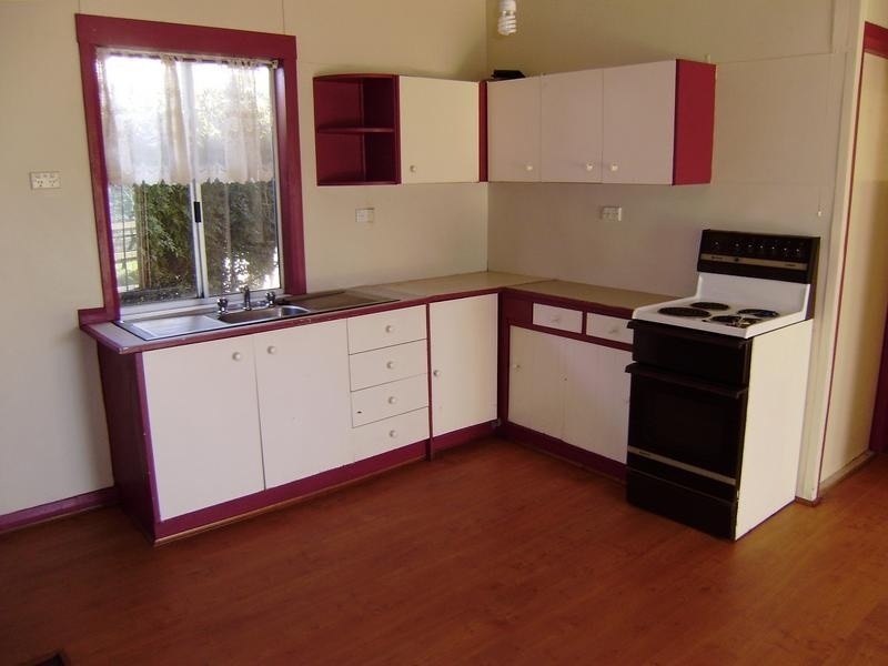 98 Great Western Highway, Woodford NSW 2778