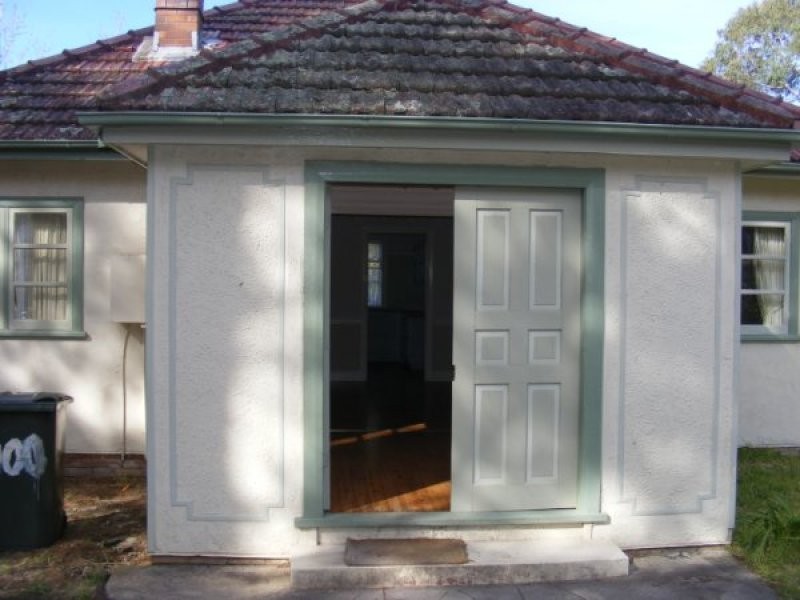 98 Valley Road, Hazelbrook NSW 2779