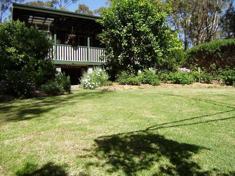 16 Albert Road, Bullaburra NSW 2784