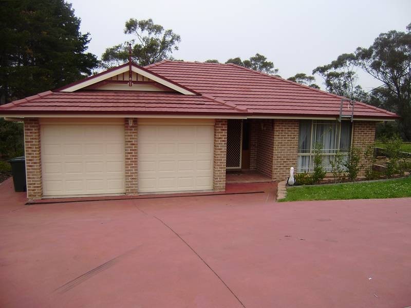 99 Railway Parade, Hazelbrook NSW 2779