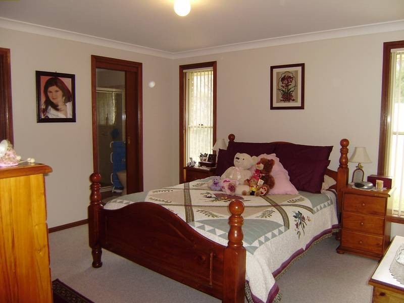 99 Railway Parade, Hazelbrook NSW 2779