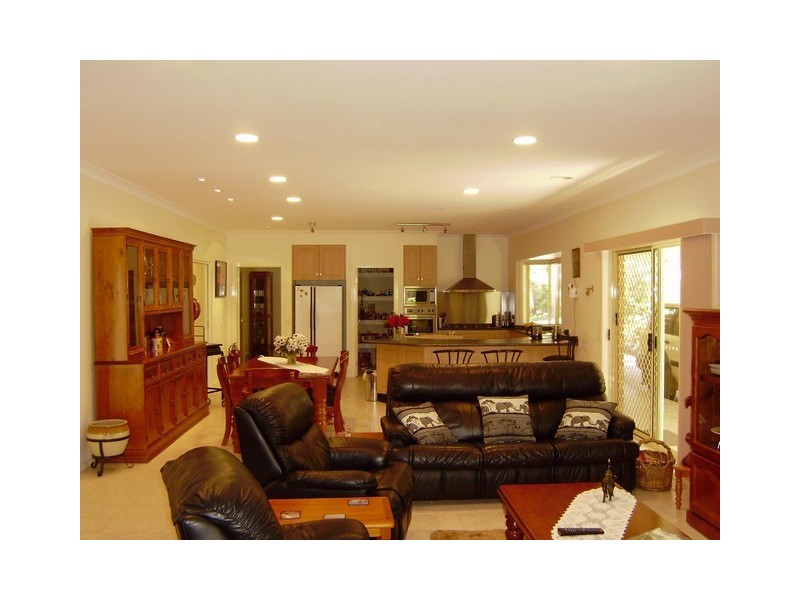 20 Albert Road, Bullaburra NSW 2784