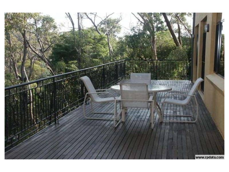 18 Riches Avenue, Woodford NSW 2778