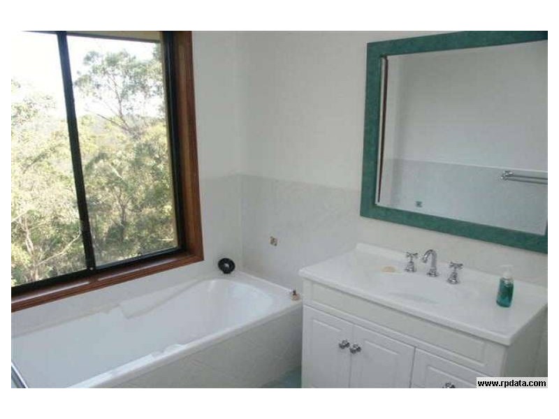 18 Riches Avenue, Woodford NSW 2778