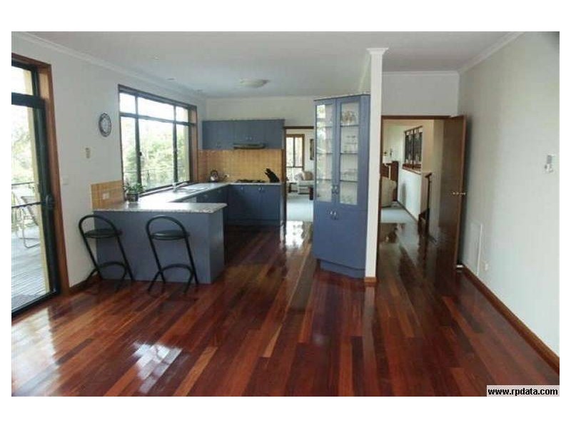 18 Riches Avenue, Woodford NSW 2778