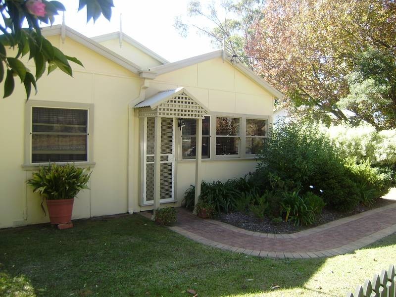 69 Railway Parade, Bullaburra NSW 2784