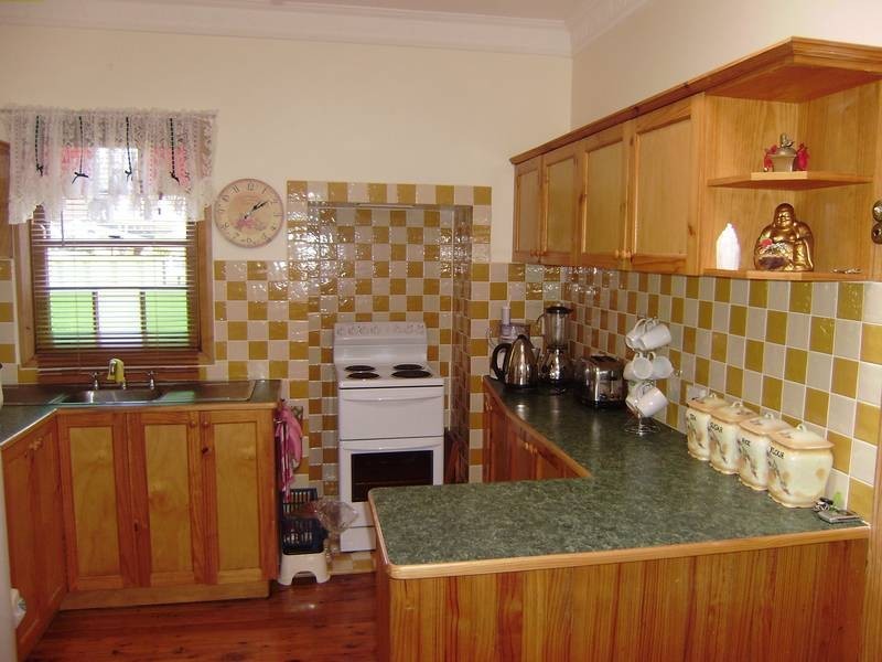 69 Railway Parade, Bullaburra NSW 2784