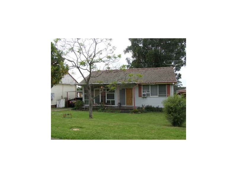 8 Jean Street, Kingswood NSW 2747