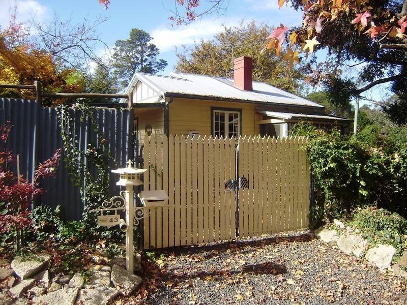 43 Kalinda Road, Bullaburra NSW 2784