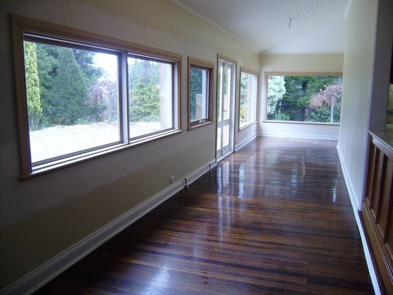 2 Fitzstubbs Avenue, Wentworth Falls NSW 2782