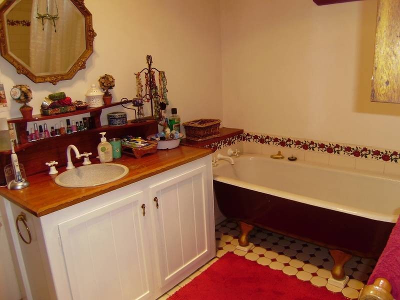 2 Queens Road, Lawson NSW 2783