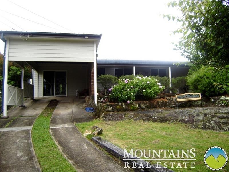 7 Mona Road, Woodford NSW 2778