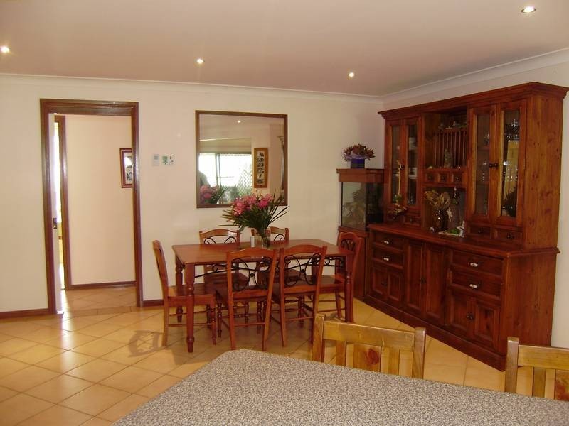 9 Queens View Road, Lawson NSW 2783