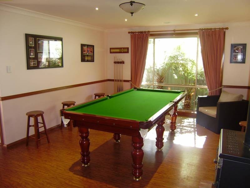 9 Queens View Road, Lawson NSW 2783