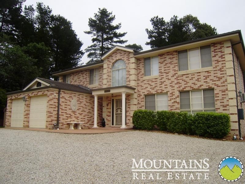7 Spinebill Lane, Bullaburra NSW 2784